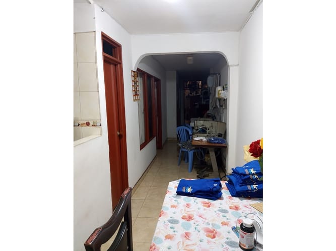 Casa de 8 alcobas en venta en La Esmeralda, Jamundí, 100 m² · foto 6 de 17