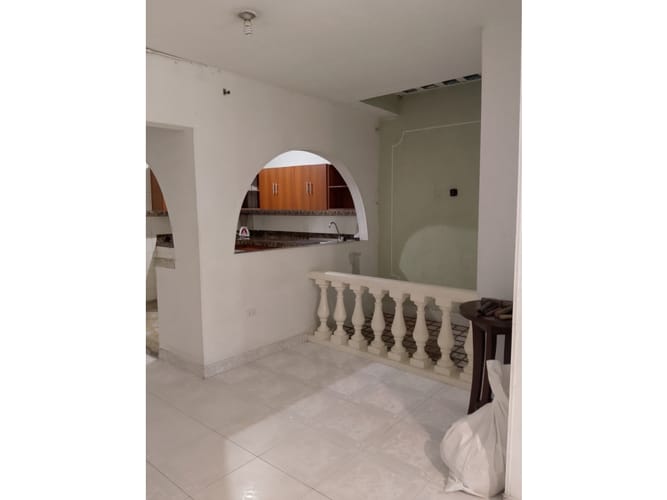 Casa de 8 alcobas en venta en La Esmeralda, Jamundí, 100 m² · foto 11 de 17