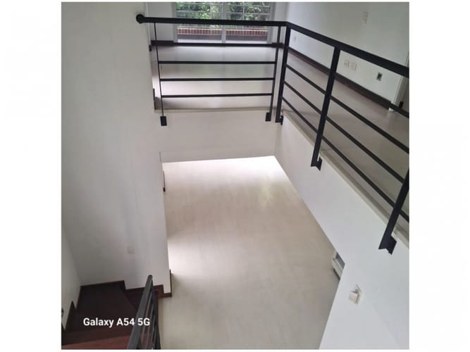 Casa de 3 alcobas en venta en Montessori, Envigado, 265 m² · foto 7 de 18