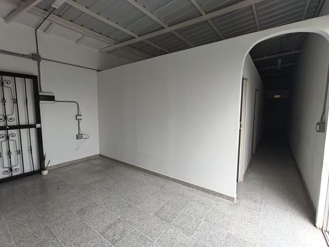 Local en arriendo en Belén, Medellín, 90 m² · foto 8 de 18