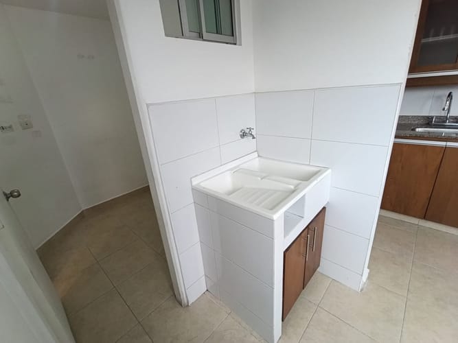 Apartamento de 3 alcobas en arriendo en Laureles, Medellín, 115 m² · foto 7 de 20