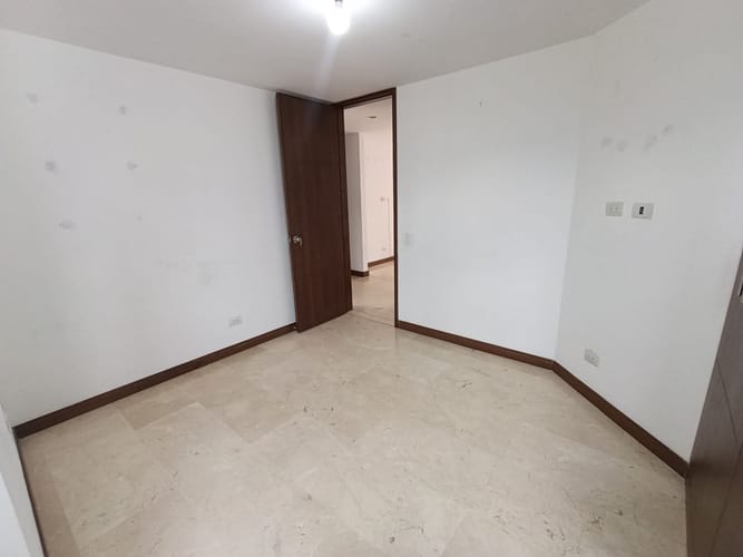 Apartamento de 3 alcobas en arriendo en Laureles, Medellín, 115 m² · foto 11 de 20