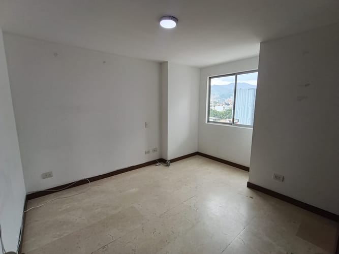 Apartamento de 3 alcobas en arriendo en Laureles, Medellín, 115 m² · foto 12 de 20