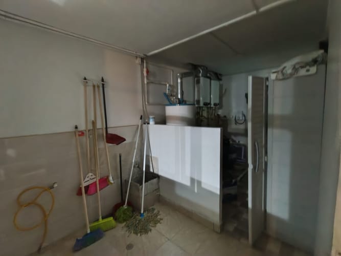 Casa de 11 alcobas en arriendo en El Poblado, Medellín, 500 m² · foto 16 de 19
