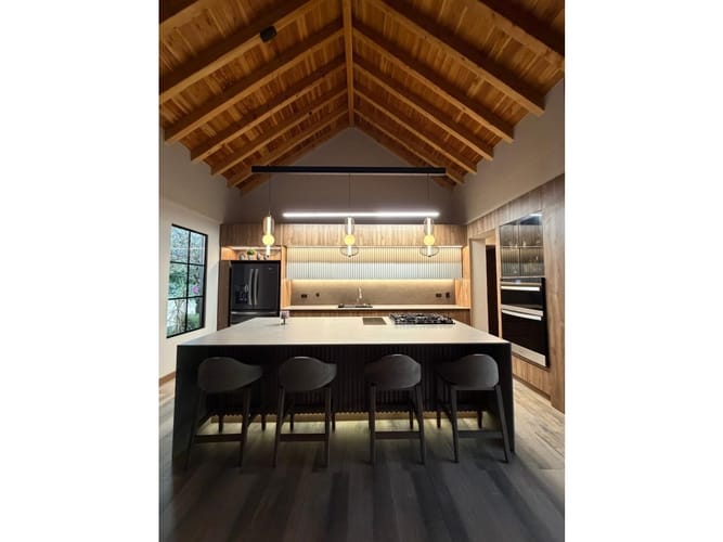 Casa de 4 alcobas en venta en Llano Grande, Rionegro, 370 m² · foto 7 de 24