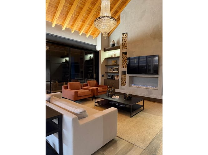Casa de 4 alcobas en venta en Llano Grande, Rionegro, 370 m² · foto 10 de 24
