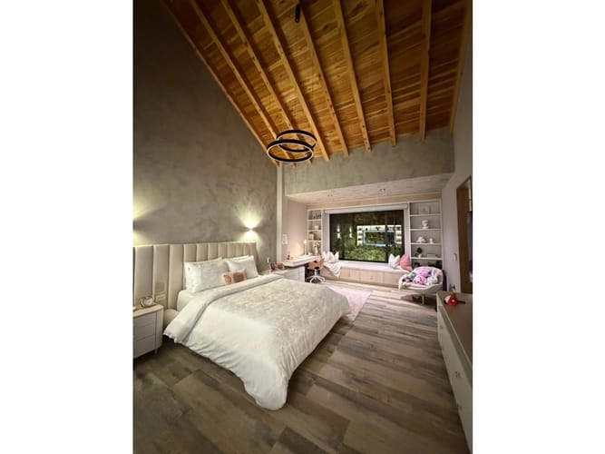 Casa de 4 alcobas en venta en Llano Grande, Rionegro, 370 m² · foto 24 de 24