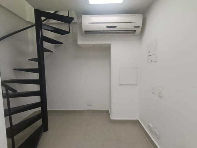 Local en arriendo en El Poblado, Medellín, 36 m² · foto 3 de 10