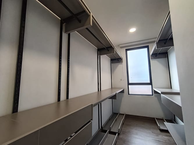 Apartamento de 2 alcobas en arriendo en El Poblado, Medellín, 106 m² · foto 13 de 15