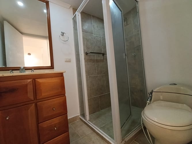 Apartamento de 3 alcobas en arriendo en El Poblado, Medellín, 124 m² · foto 7 de 15