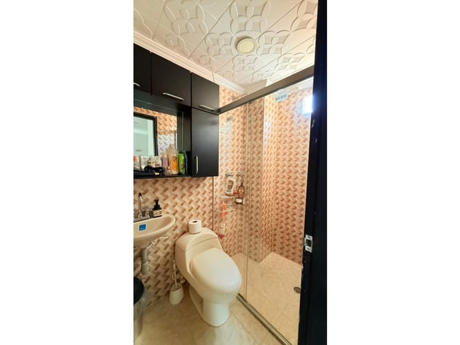 Apartamento de 3 alcobas en venta en Calasanz, Medellín, 80 m² · foto 3 de 10