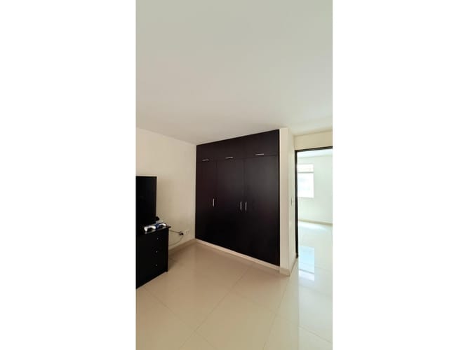 Apartamento de 3 alcobas en venta en Calasanz, Medellín, 80 m² · foto 9 de 10