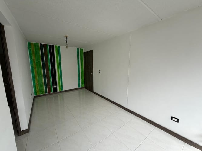 Apartamento de 2 alcobas en venta en Frailes, Dosquebradas, 44 m² · foto 2 de 9