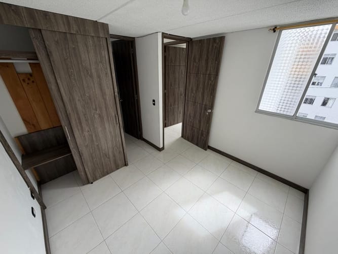 Apartamento de 2 alcobas en venta en Frailes, Dosquebradas, 44 m² · foto 4 de 9