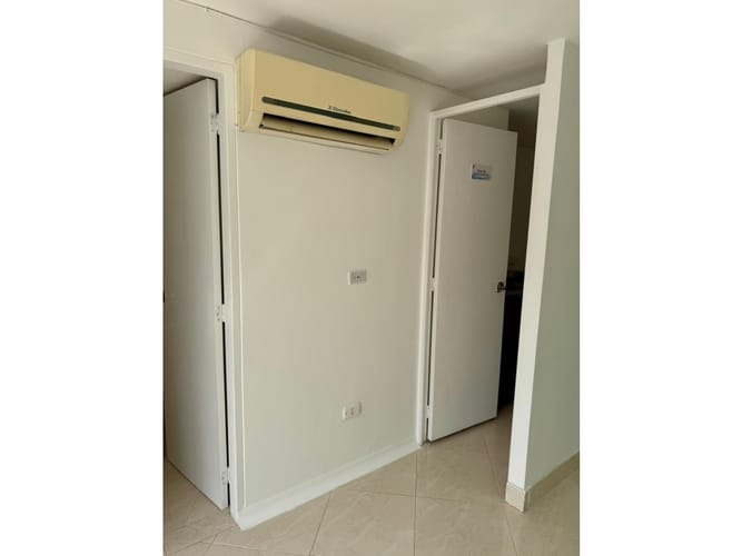 Oficina en venta en Diego Echavarría, Medellín, 26 m² · foto 6 de 12