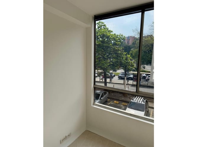 Oficina en venta en Diego Echavarría, Medellín, 26 m² · foto 9 de 12