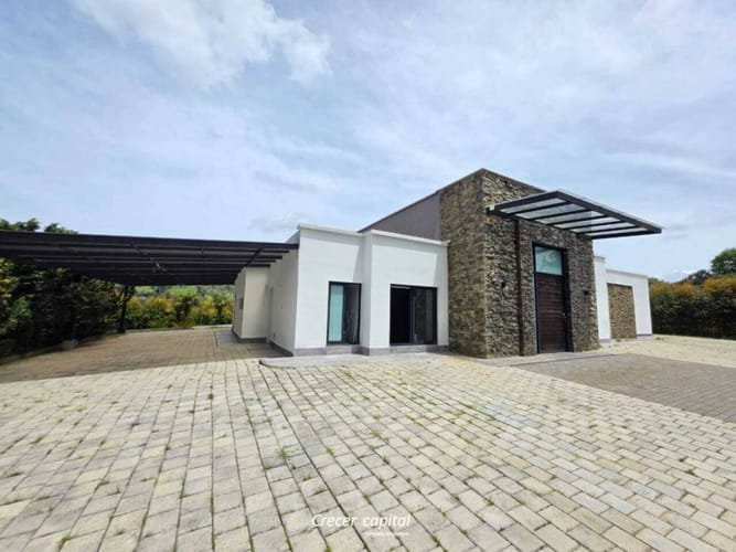 Casa de 5 alcobas en venta en Las Palmas, Envigado, 272 m² · foto 10 de 13