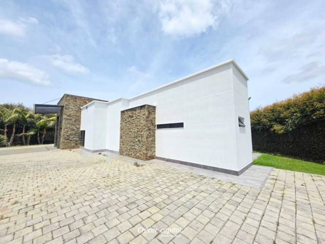 Casa de 5 alcobas en venta en Las Palmas, Envigado, 272 m² · foto 12 de 13