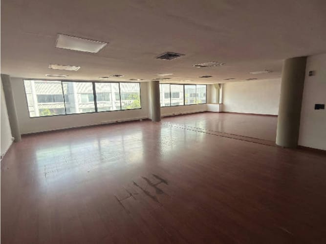 Bodega en venta en Camino Verde, Envigado, 598 m² · foto 6 de 18