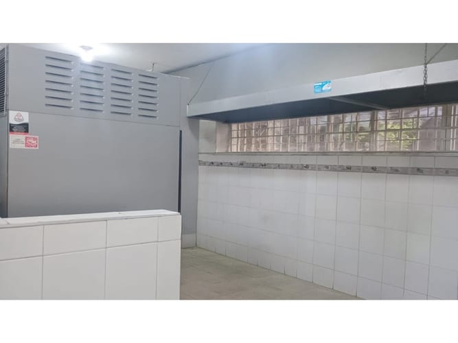 Casa de 9 alcobas en venta en La Rioja, Piedecuesta, 320 m² · foto 1 de 24