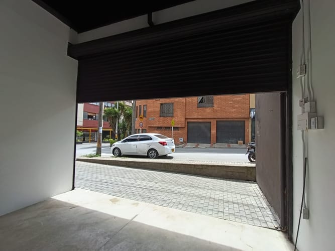 Local en arriendo en Boston, Medellín, 50 m² · foto 10 de 10