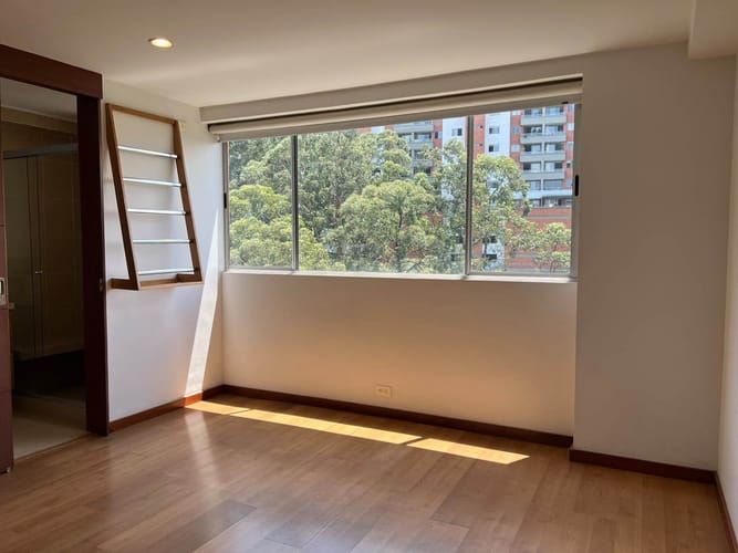Apartamento de 2 alcobas en arriendo en Loma Benedictinos, Envigado, 76 m² · foto 12 de 14