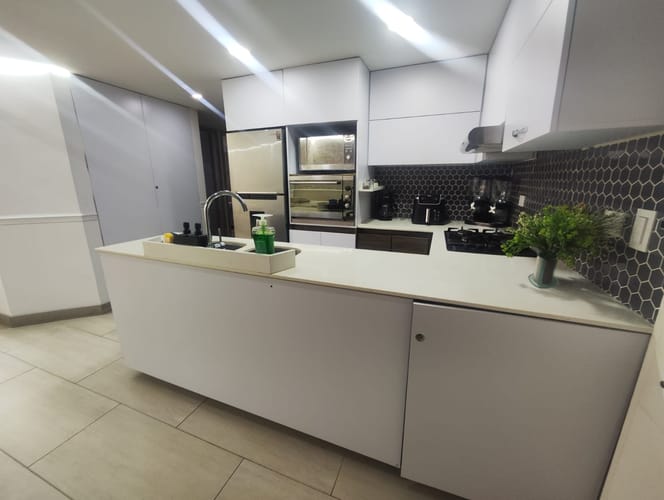 Apartamento de 2 alcobas en arriendo en Laureles, Medellín, 87 m² · foto 15 de 20