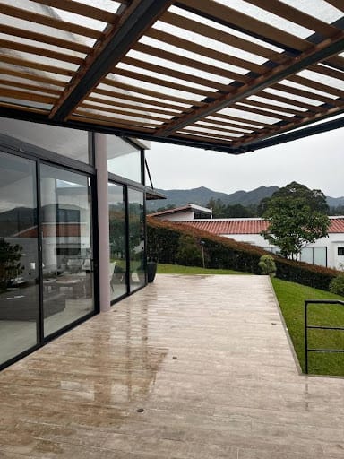 Casa de 4 alcobas en venta en El Carmen De Viboral, El Carmen de Viboral, 400 m² · foto 3 de 24