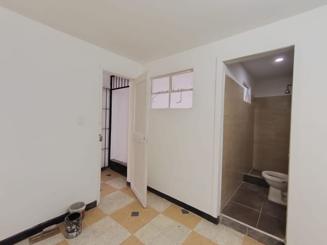 Casa de 5 alcobas en arriendo en Laureles, Medellín, 195 m² · foto 20 de 20