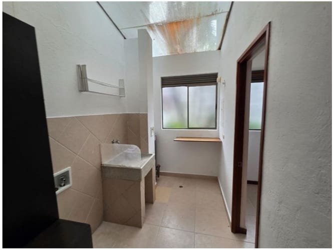 Casa de 4 alcobas en venta en Loma Del Chocho, Envigado, 240 m² · foto 14 de 24