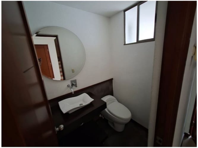 Casa de 4 alcobas en venta en Loma Del Chocho, Envigado, 240 m² · foto 15 de 24