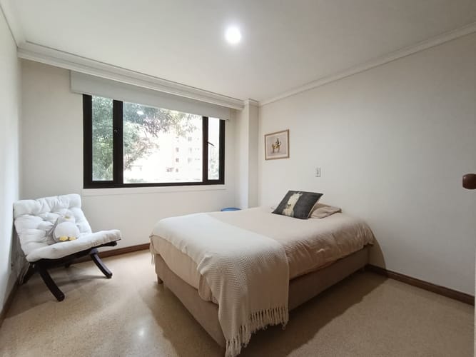 Apartamento de 3 alcobas en arriendo en Las Lomas, Medellín, 143 m² · foto 16 de 20