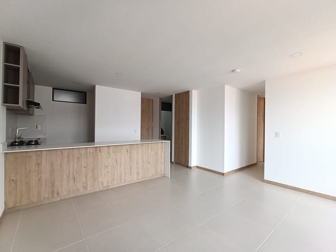 Apartamento de 3 alcobas en arriendo en Mugá, Envigado, 82 m² · foto 2 de 20