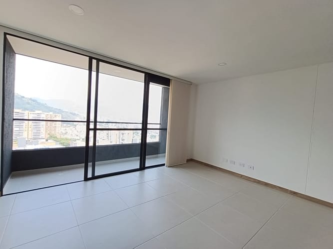 Apartamento de 3 alcobas en arriendo en Mugá, Envigado, 82 m² · foto 4 de 20