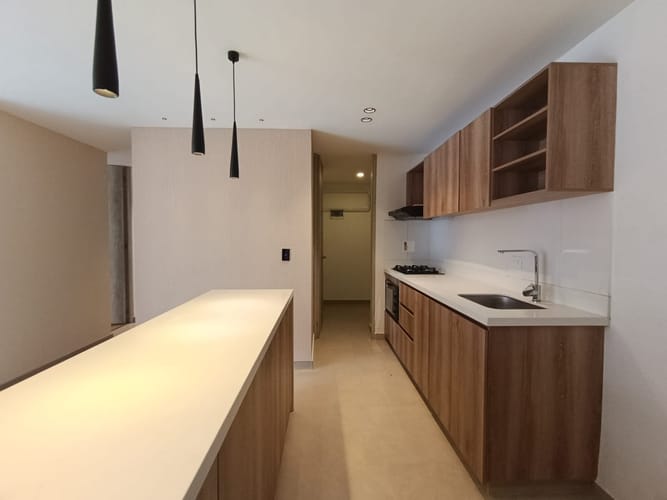 Apartamento de 3 alcobas en arriendo en El Poblado, Medellín, 96 m² · foto 9 de 20