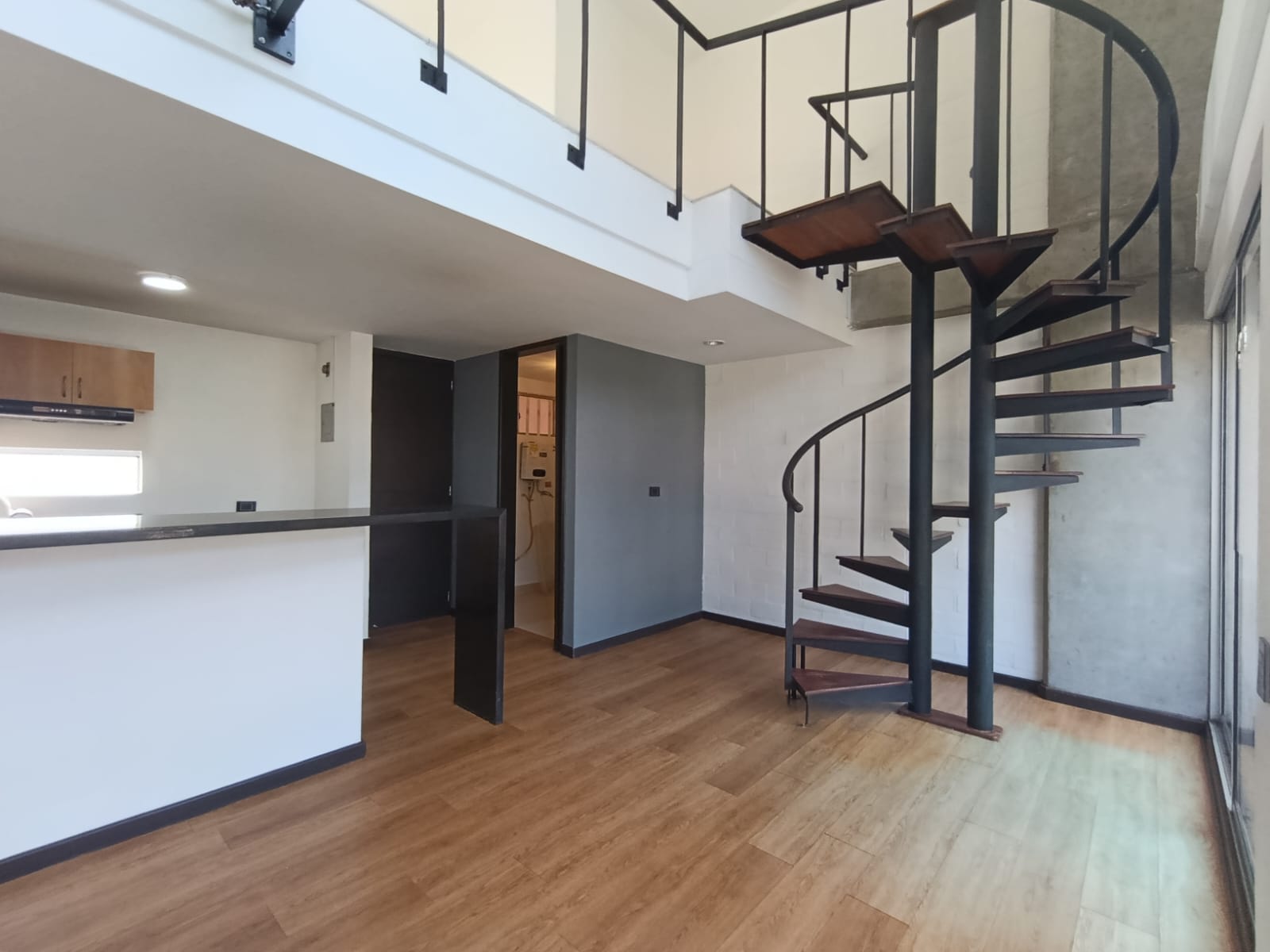 Apartaestudio en Arriendo en El Poblado, Medellín