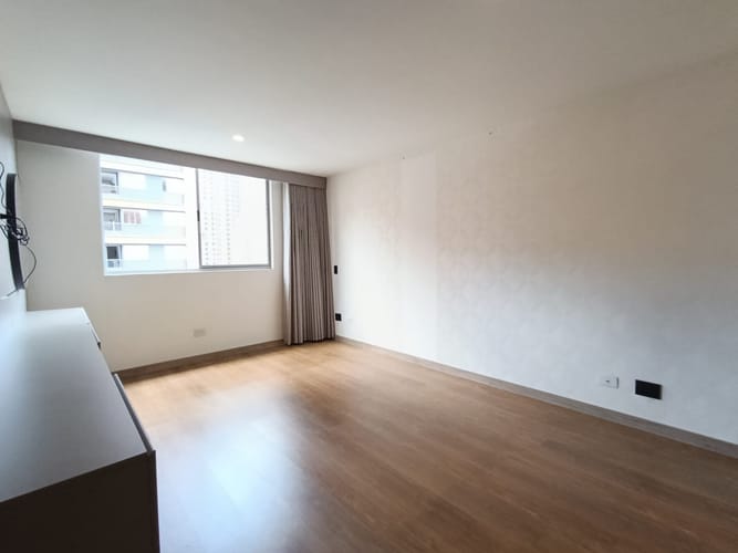Apartamento de 3 alcobas en arriendo en El Poblado, Medellín, 96 m² · foto 19 de 20