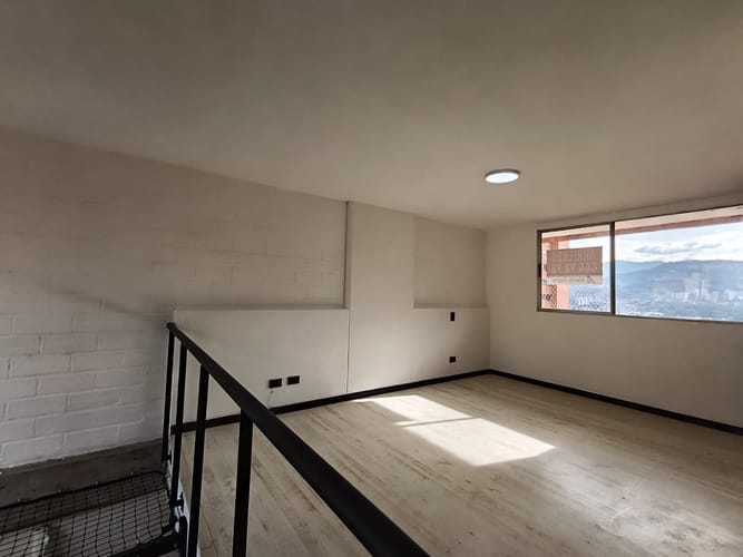 Apartaestudio en arriendo en Lalinde, Medellín, 60 m² · foto 12 de 18