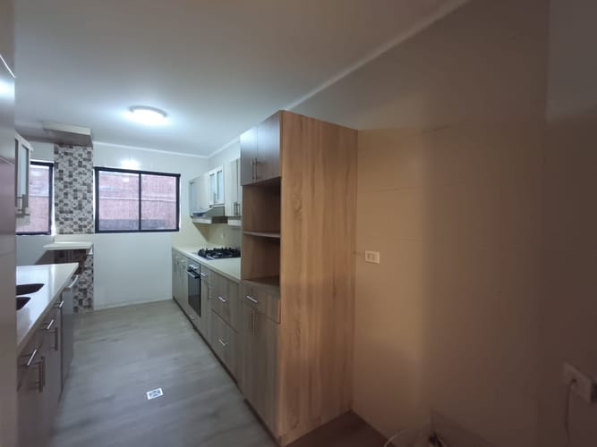 Casa de 3 alcobas en arriendo en El Poblado, Medellín, 210 m² · foto 7 de 20