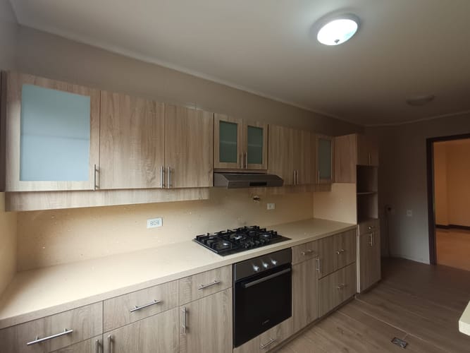 Casa de 3 alcobas en arriendo en El Poblado, Medellín, 210 m² · foto 10 de 20