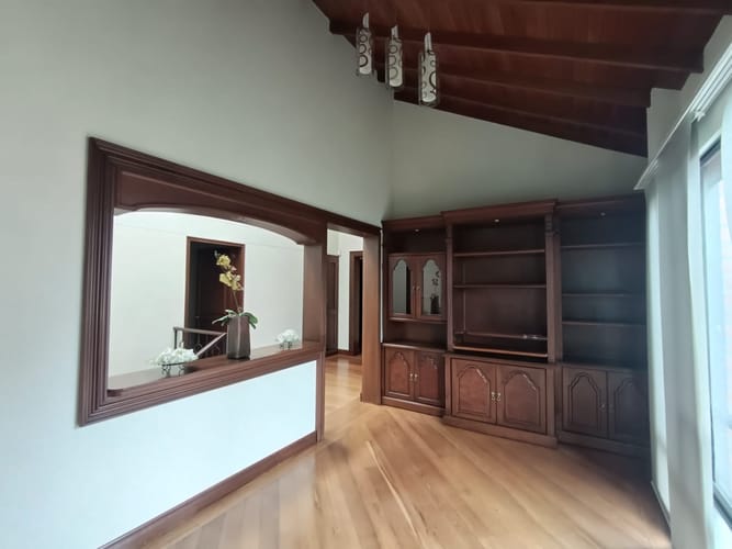 Casa de 3 alcobas en arriendo en El Poblado, Medellín, 210 m² · foto 18 de 20