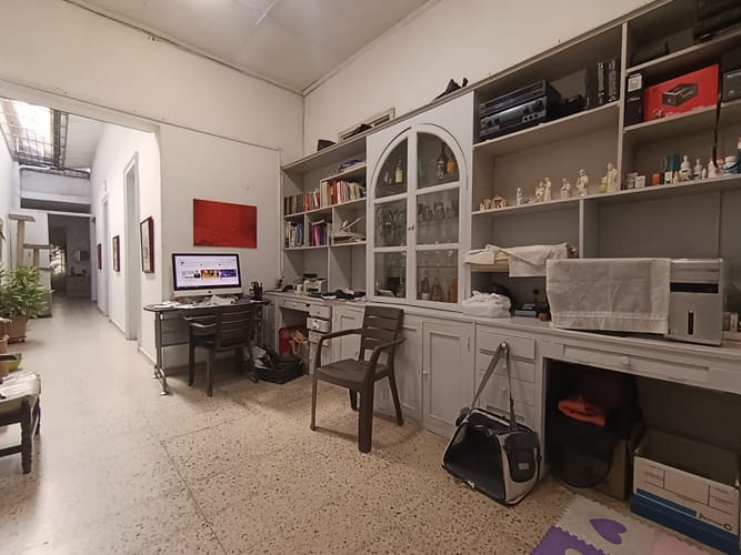 Casa de 6 alcobas en arriendo en Boston, Medellín, 250 m² · foto 6 de 20