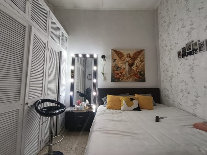 Casa de 6 alcobas en arriendo en Boston, Medellín, 250 m² · foto 7 de 20