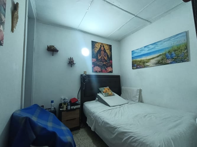 Casa de 6 alcobas en arriendo en Boston, Medellín, 250 m² · foto 11 de 20