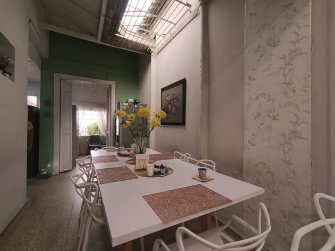 Casa de 6 alcobas en arriendo en Boston, Medellín, 250 m² · foto 13 de 20