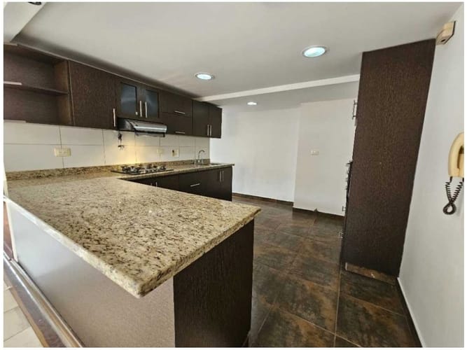 Apartamento de 3 alcobas en venta en Las Lomas, Medellín, 106 m² · foto 4 de 7