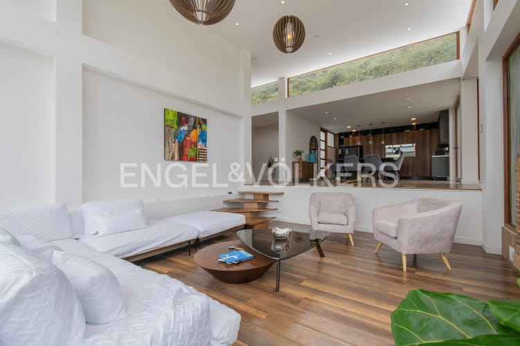 Casa de 4 alcobas en venta en Yerbabuena, Chía, 278 m² · foto 4 de 20