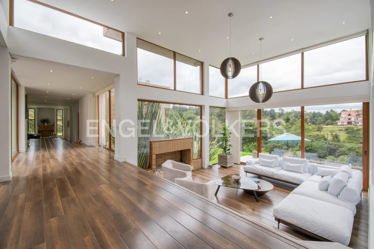 Casa de 4 alcobas en venta en Yerbabuena, Chía, 278 m² · foto 3 de 20