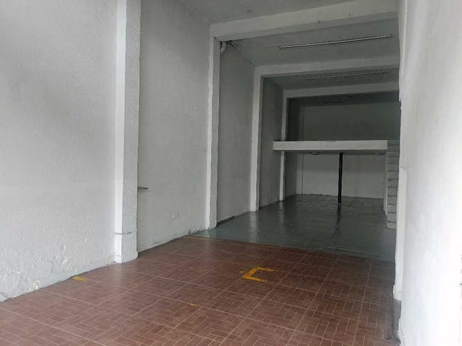 Casa de 6 alcobas en venta en El Diamante, Cali, 270 m² · foto 2 de 10