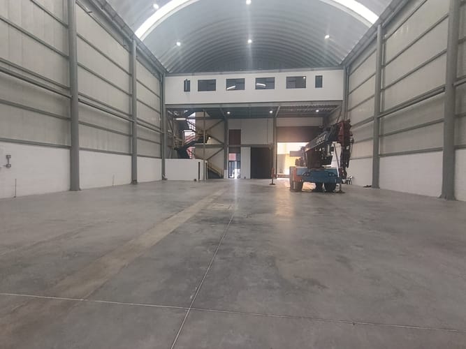 Bodega en arriendo en Actividad Multiple, Copacabana, 830 m² · foto 13 de 19